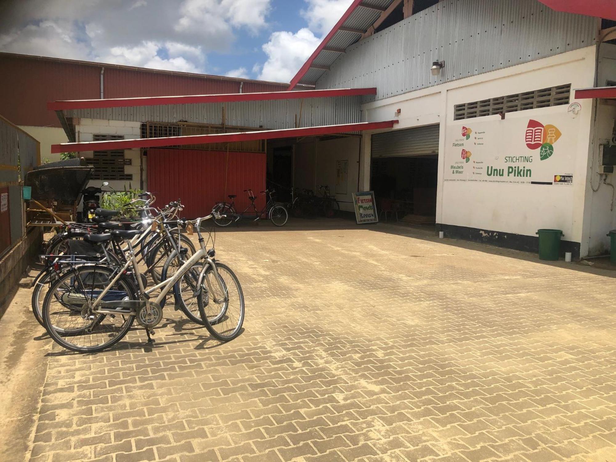 Unu Pikin Guesthouse Paramaribo Ngoại thất bức ảnh