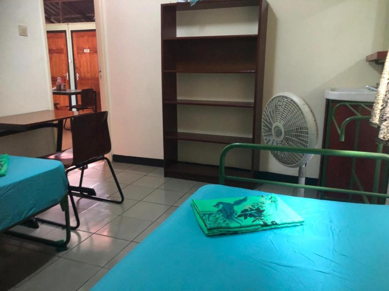 Unu Pikin Guesthouse Paramaribo Phòng bức ảnh