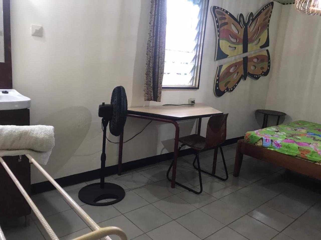 Unu Pikin Guesthouse Paramaribo Phòng bức ảnh
