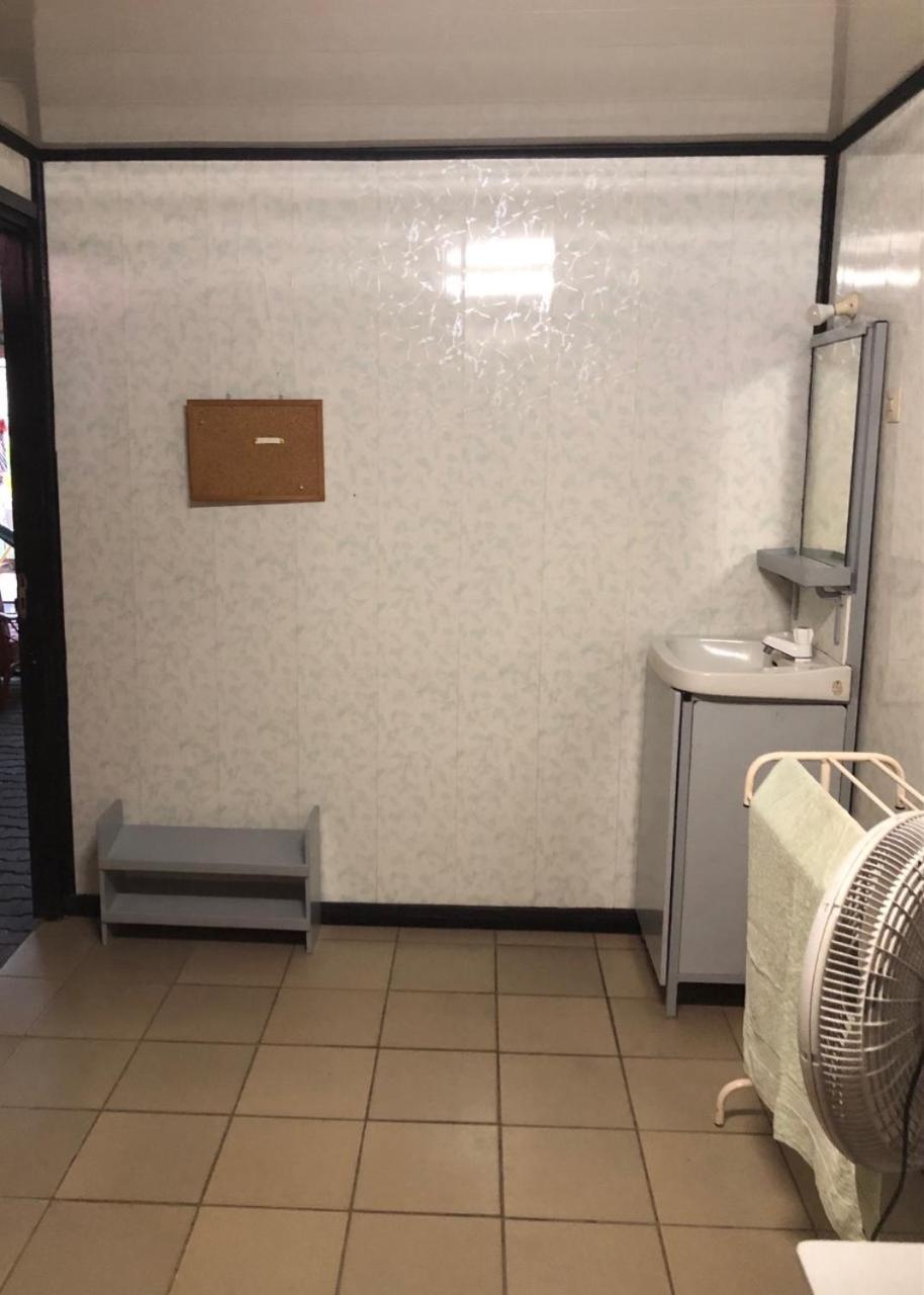 Unu Pikin Guesthouse Paramaribo Phòng bức ảnh
