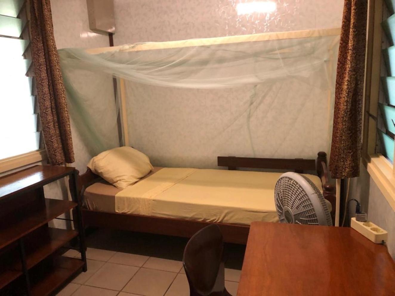 Unu Pikin Guesthouse Paramaribo Phòng bức ảnh