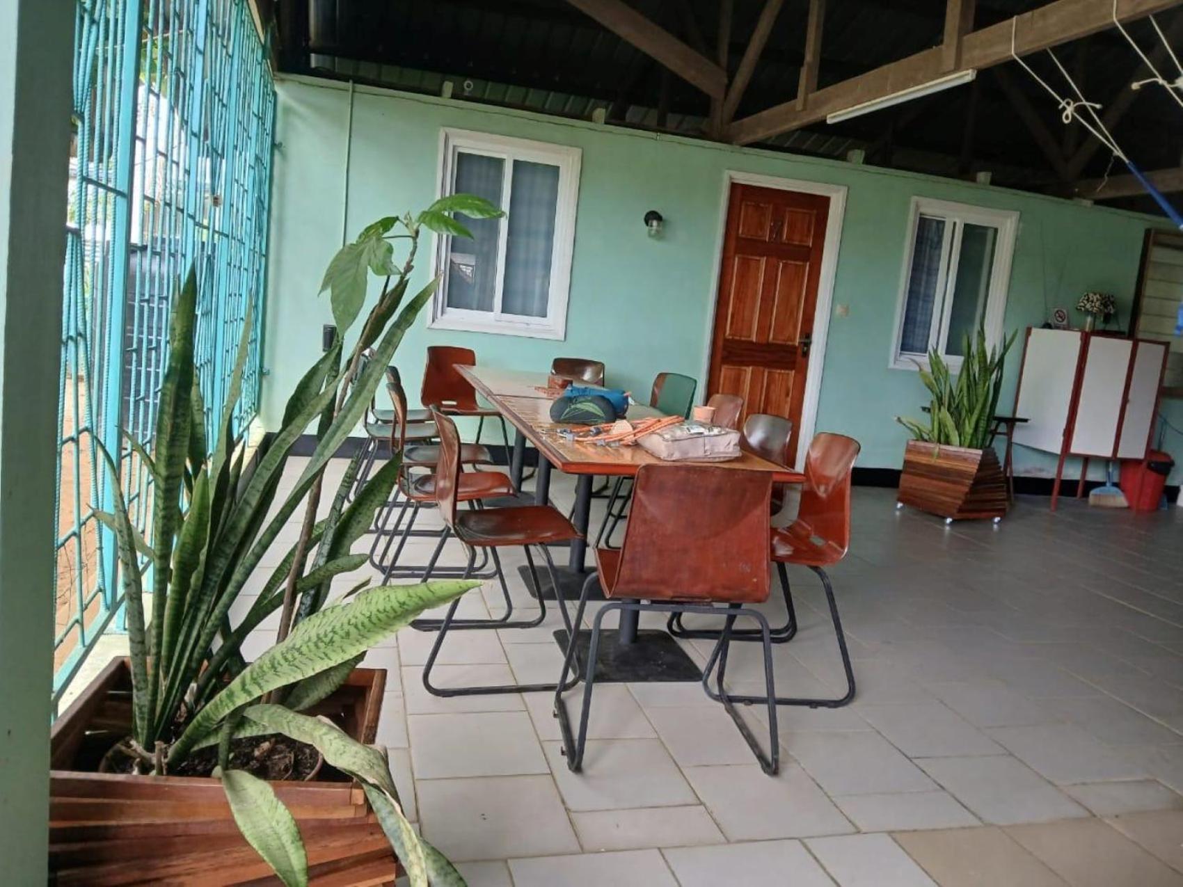 Unu Pikin Guesthouse Paramaribo Ngoại thất bức ảnh